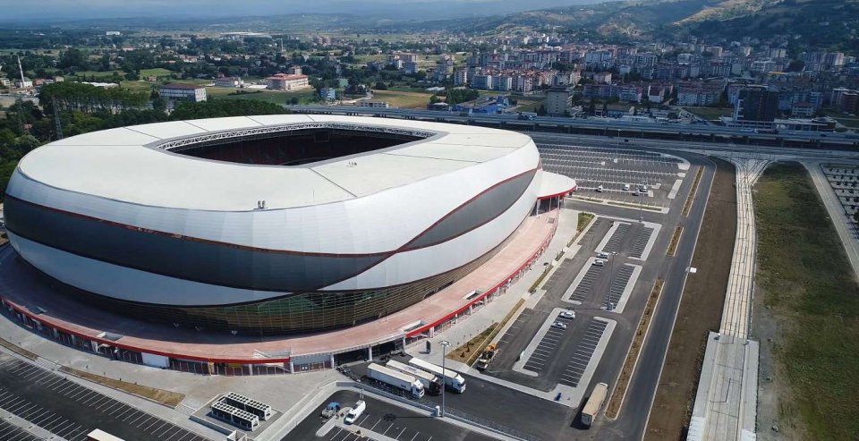 SAMSUN 19 MAYIS STADYUMU